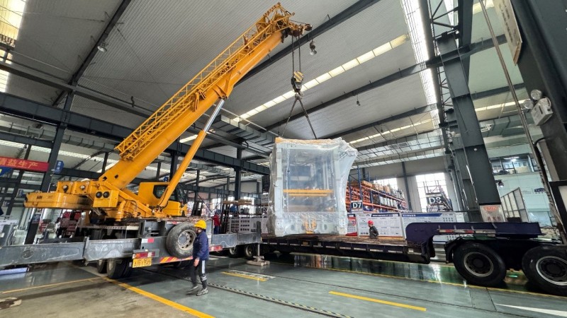 北欧の注文が再び開始されました！ QGMインテリジェントなレンガ造りの機器は、緑の建物に役立ちます